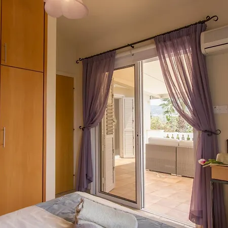 Casa Mia By Ezoria Villa Coral Bay