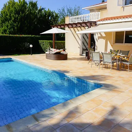 Casa Mia By Ezoria Villa Coral Bay